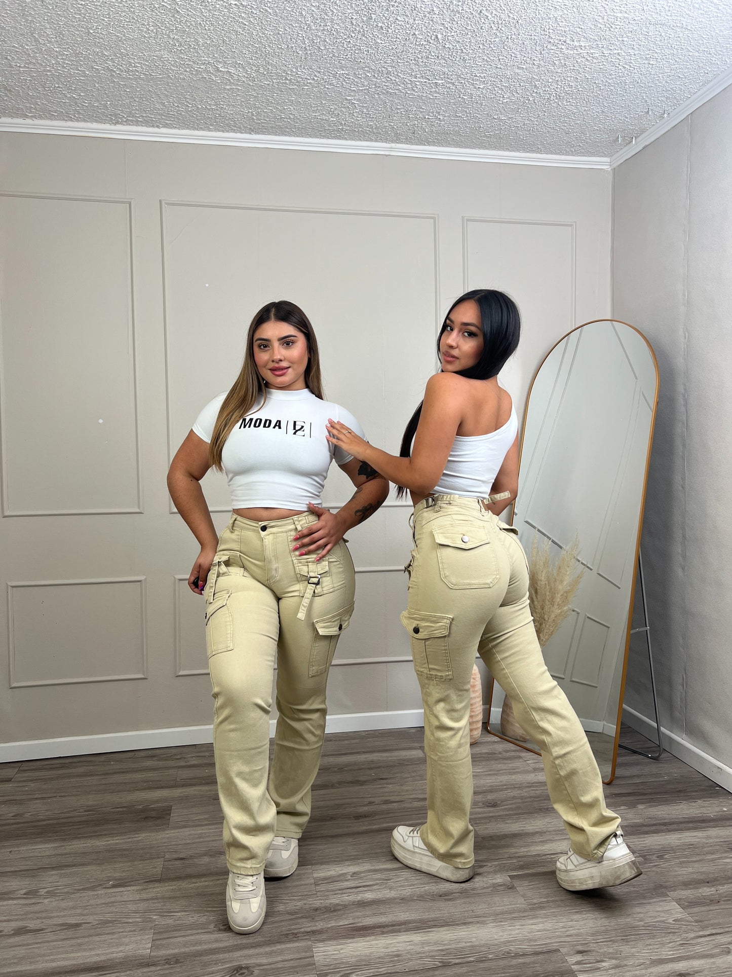 EZ1129 (E5) | Jeans Cargo Beige | Moda Estroz | Venta Por Mayor