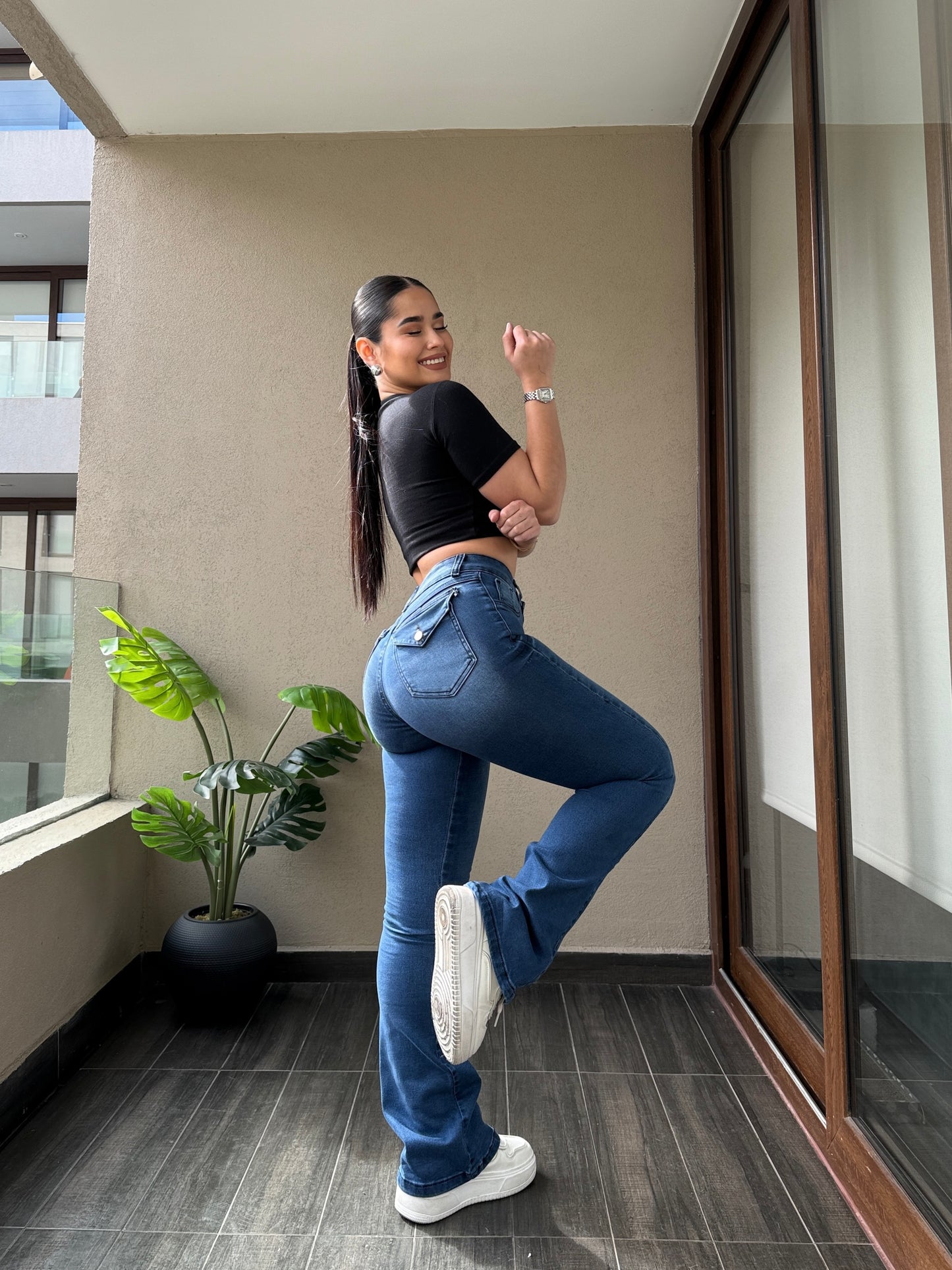 EZ2513 (T2) | Jeans Flare Azul Focalizado | EZ | Confeccion Nacional