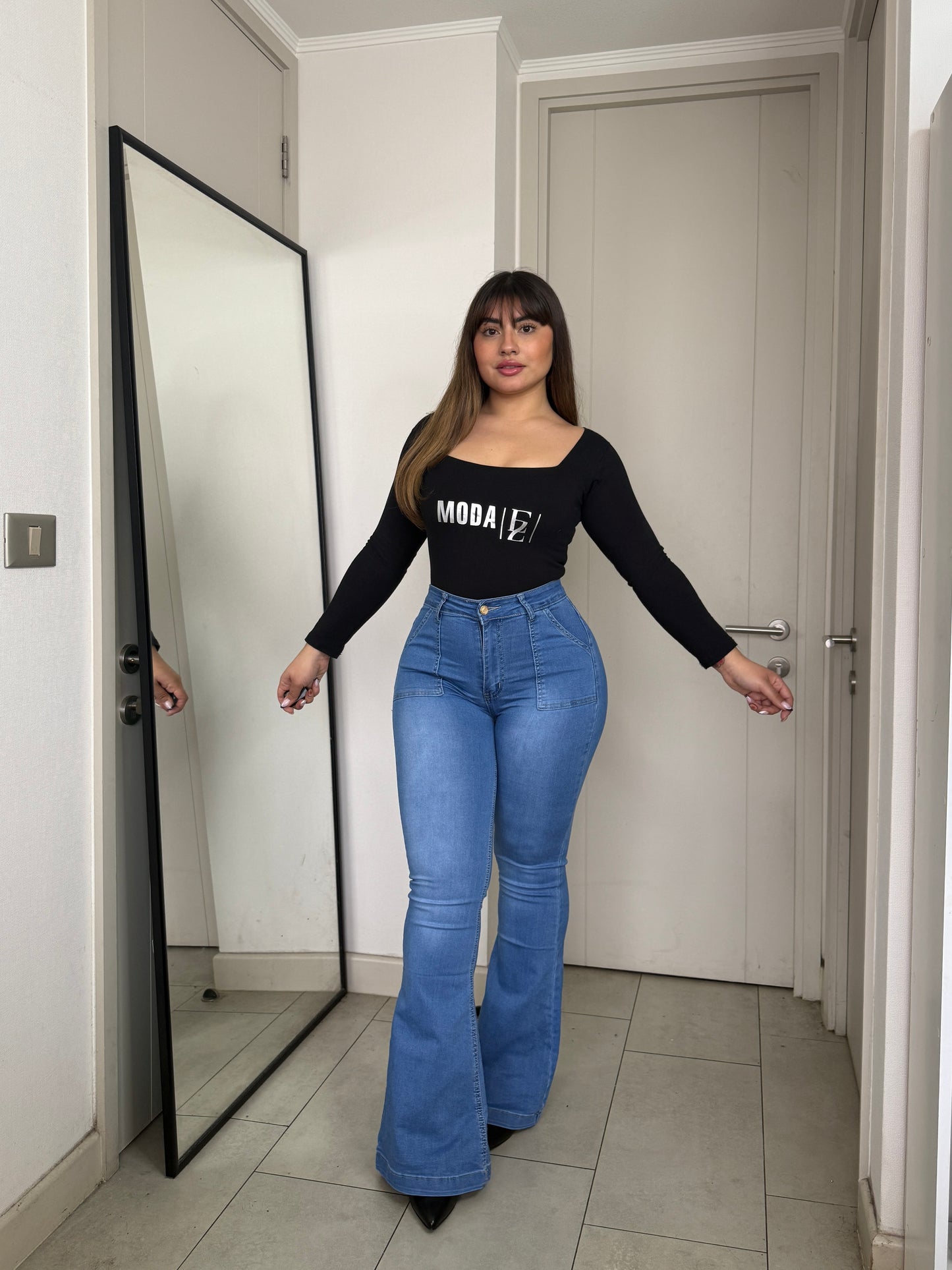MB041 (S3) | Jeans Flare Azul Focalizado Tapa | Menina | Venta Por Mayor