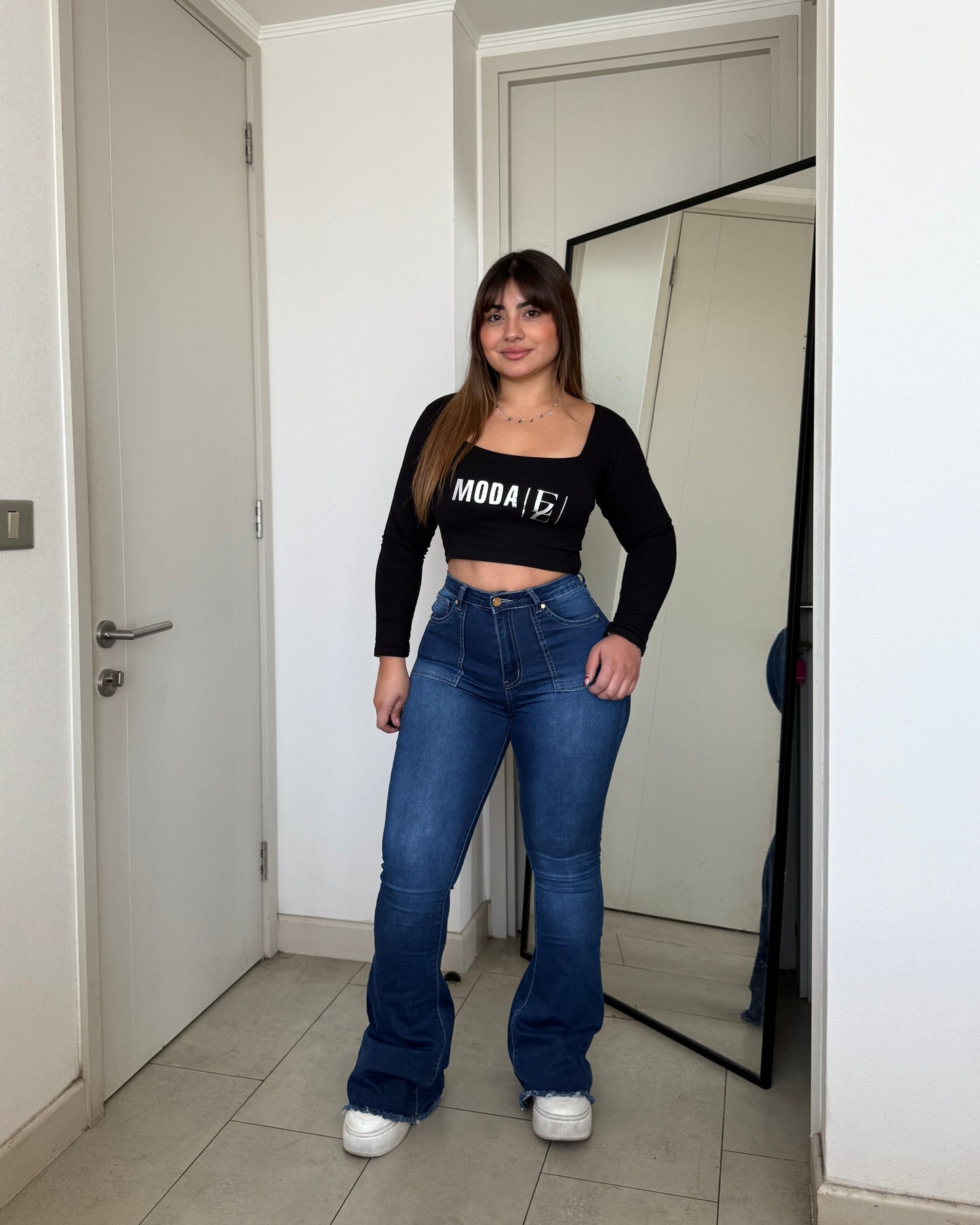MB441-1 (J4) | Jeans Flare Azul Oscuro Focalizado | Menina | Venta Por Mayor