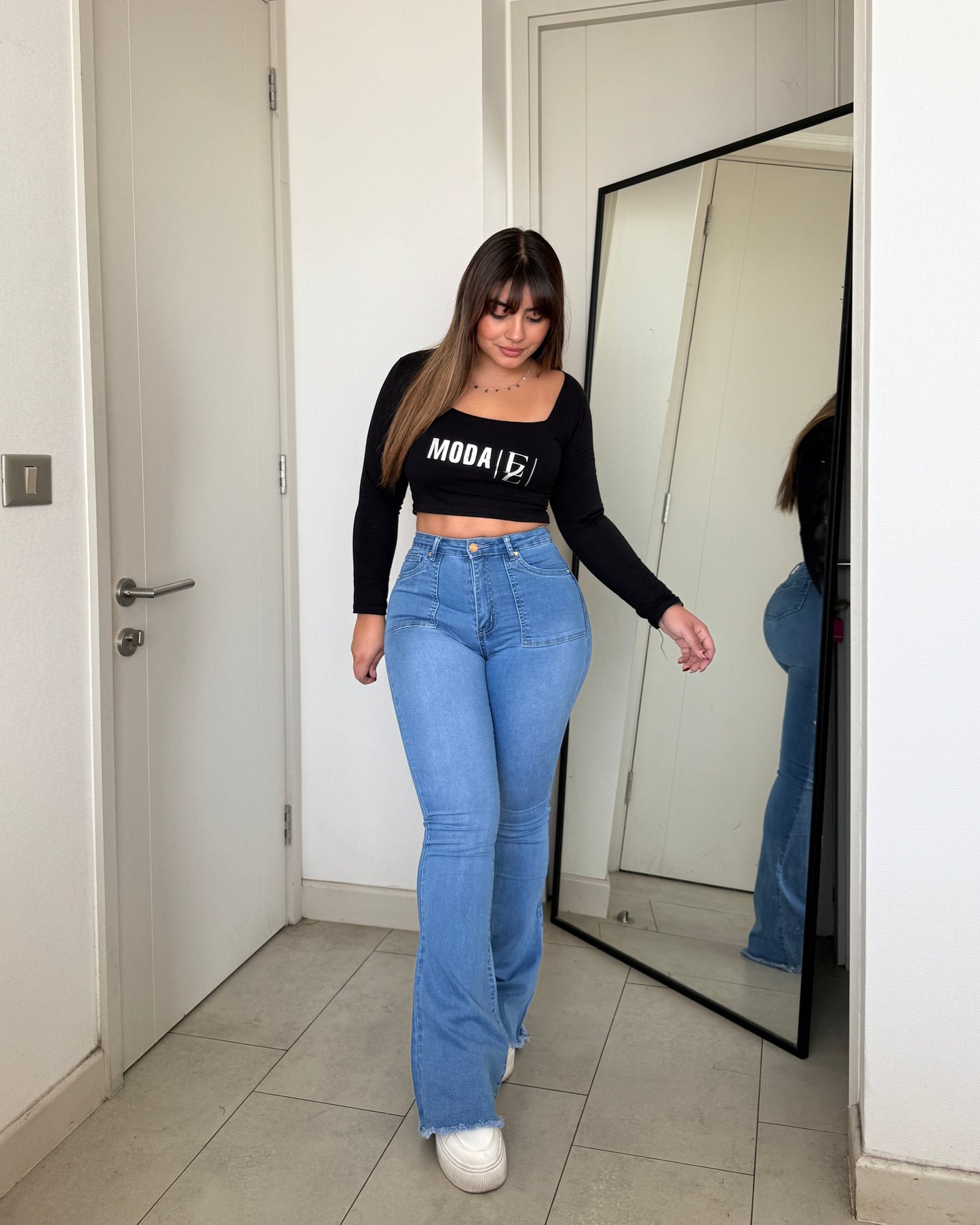 MB441 (B3) | Jeans Flare Azul Focalizado | Menina | Venta Por Mayor