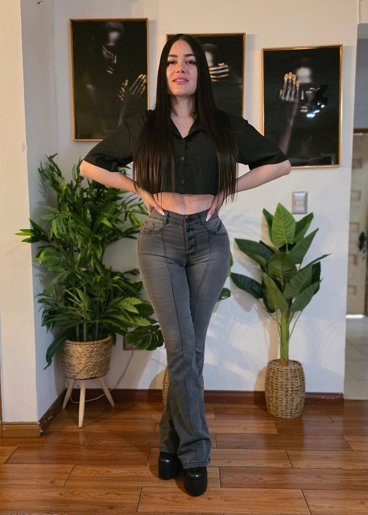 EZ2516 | Flare Nacional Gris Lineal 5 Botones | EZ | Venta Por Mayor