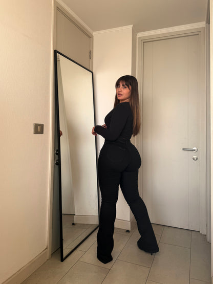 EZ2515 (V3) | Jeans Flare Lineal Negro 5 Botones | EZ | Confeccion Nacional