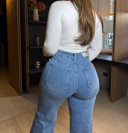 MB2008-1 (C1) | Palazzo Azul | Menina | Venta Por Mayor