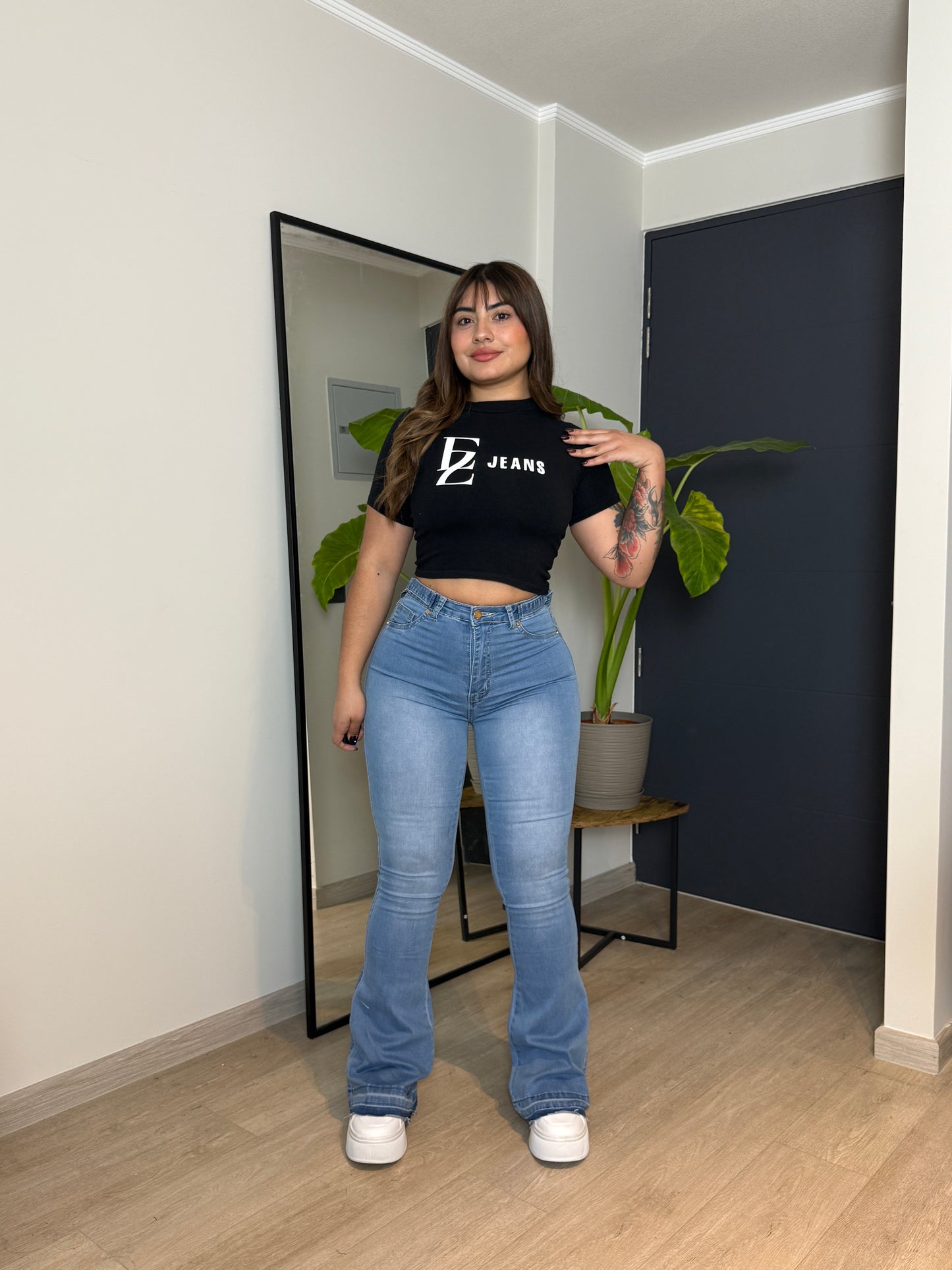 MB2005 (K6) | Flare Azul Claro Focalizado Con Ajuste Cintura | Menina | Venta Por Mayor