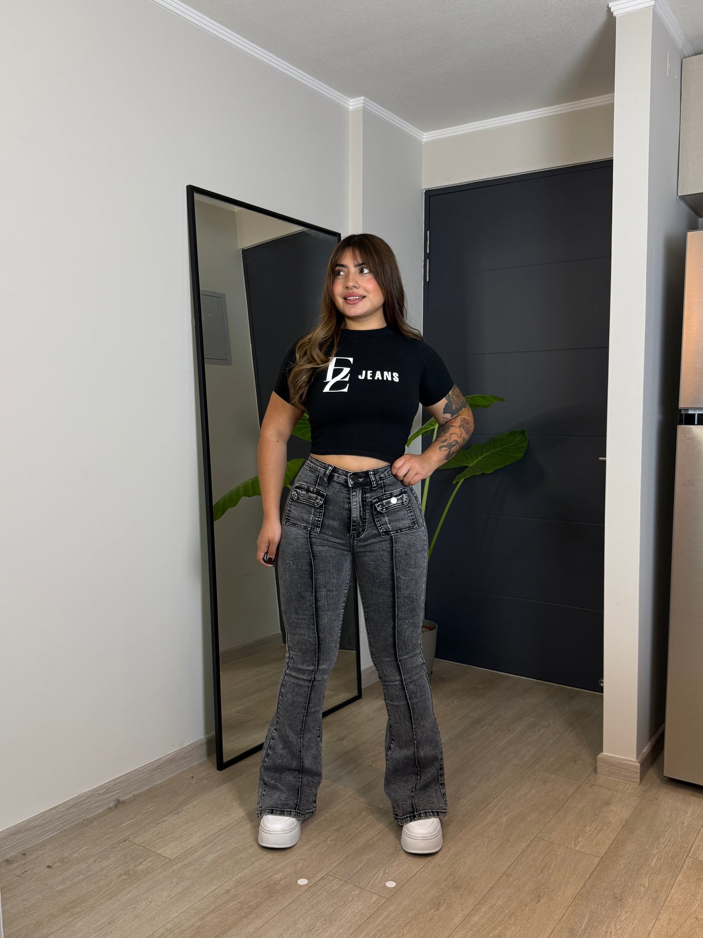 MB2067-1 (E7) | Flare Grafito Lineal Bolsillos Cuadrados | Menina | Venta Por Mayor