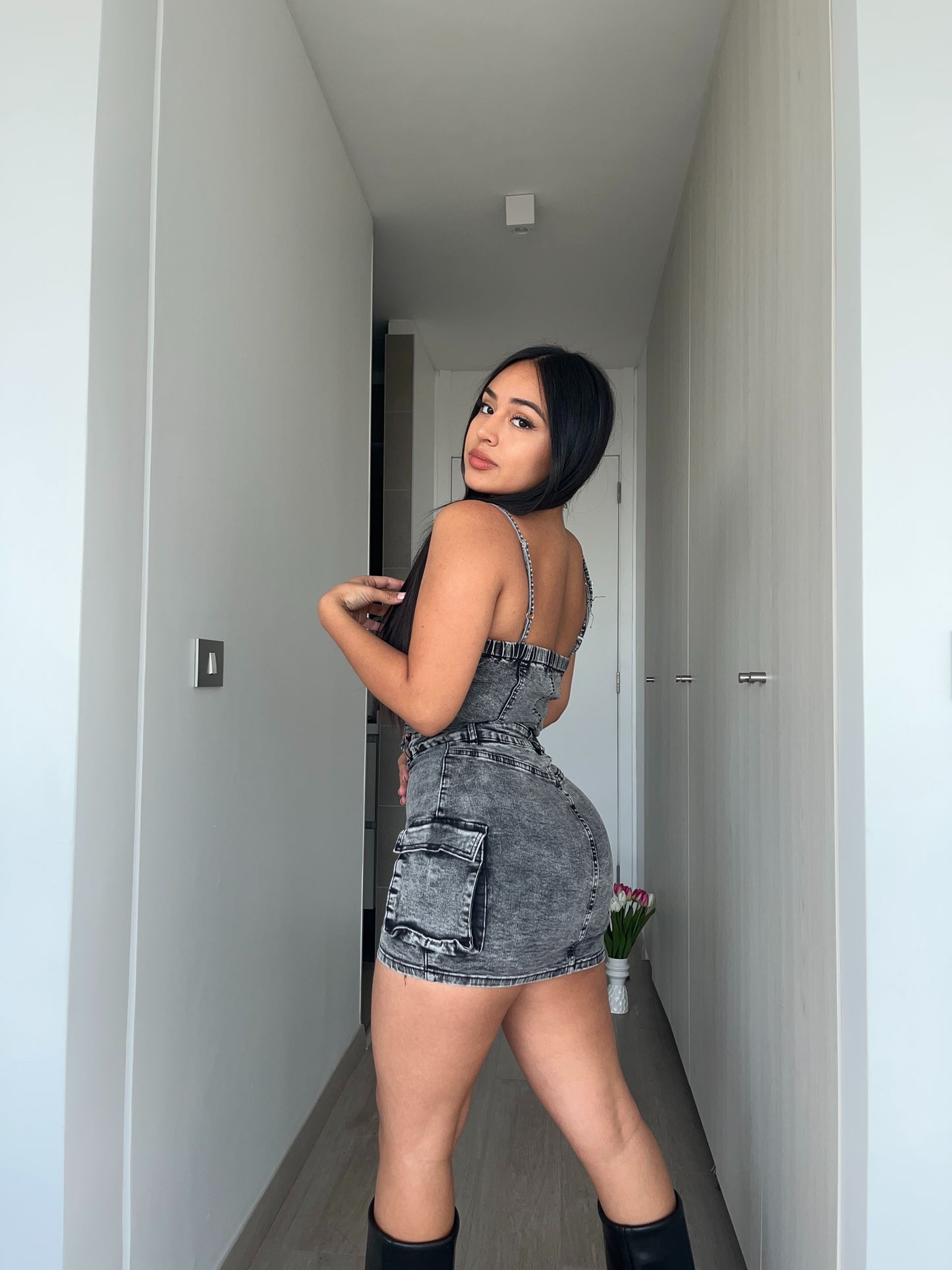 MB421-2 (D2) | Enterito Falda Short Cargo Gris | Menina | Venta Por Mayor