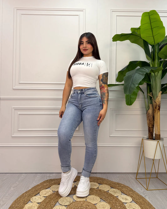 MC1094 (B6) | Skinny Celeste Focalizado | Venta Por Mayor
