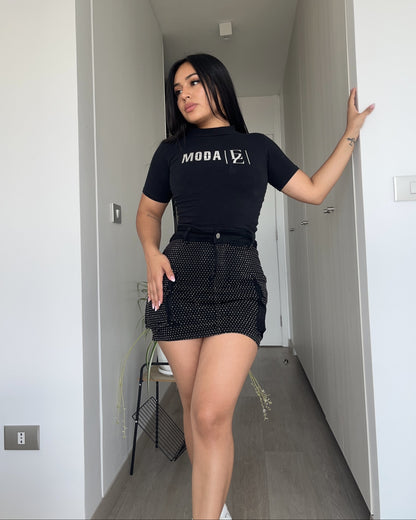 N672-5 (R2) | Falda Short Full Brillos Negro Cargo  | Menina | Venta Por Mayor