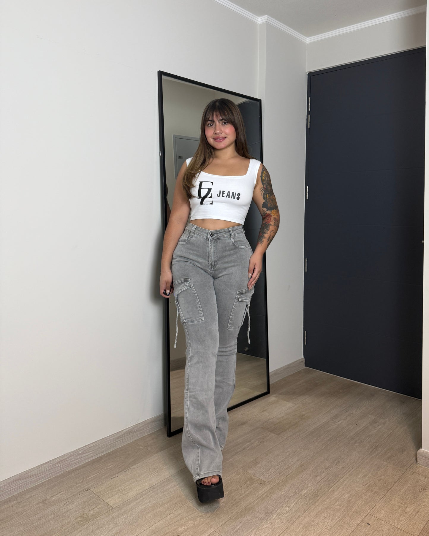 N702-2 (P2) | Cargo Gris | Menina | Venta Por Mayor