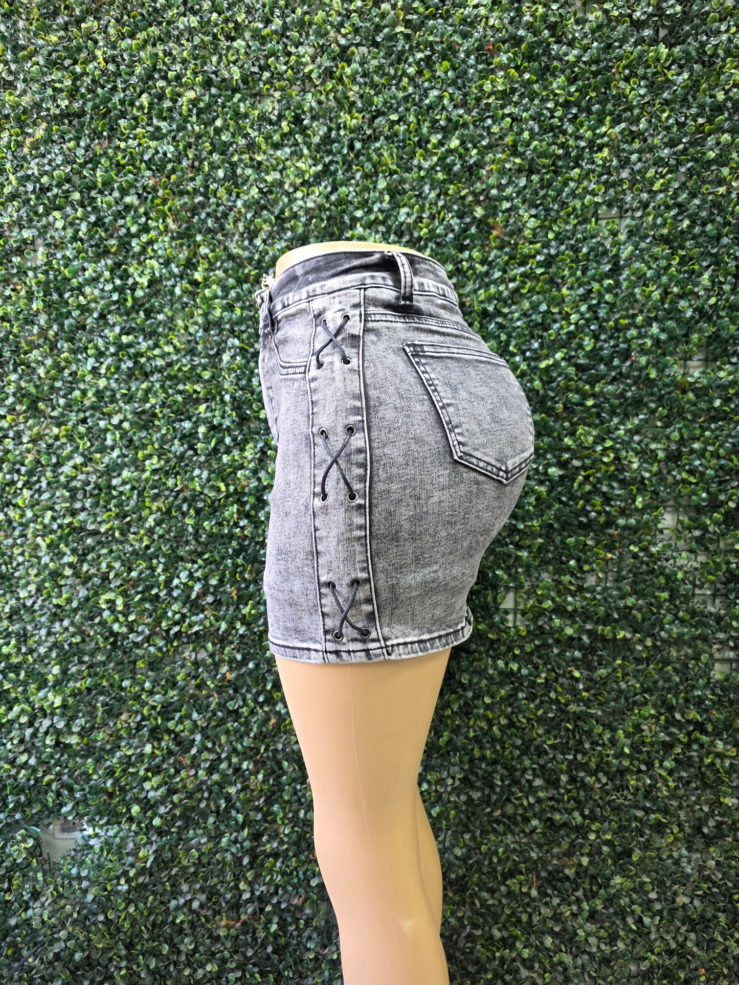 H604 Gris (M7) | Falda Short Trenzada Gris | Venta Por Mayor