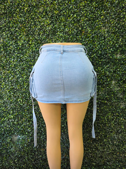 H606 (Q5) | Falda Short Cargo Celeste | Venta Por Mayor