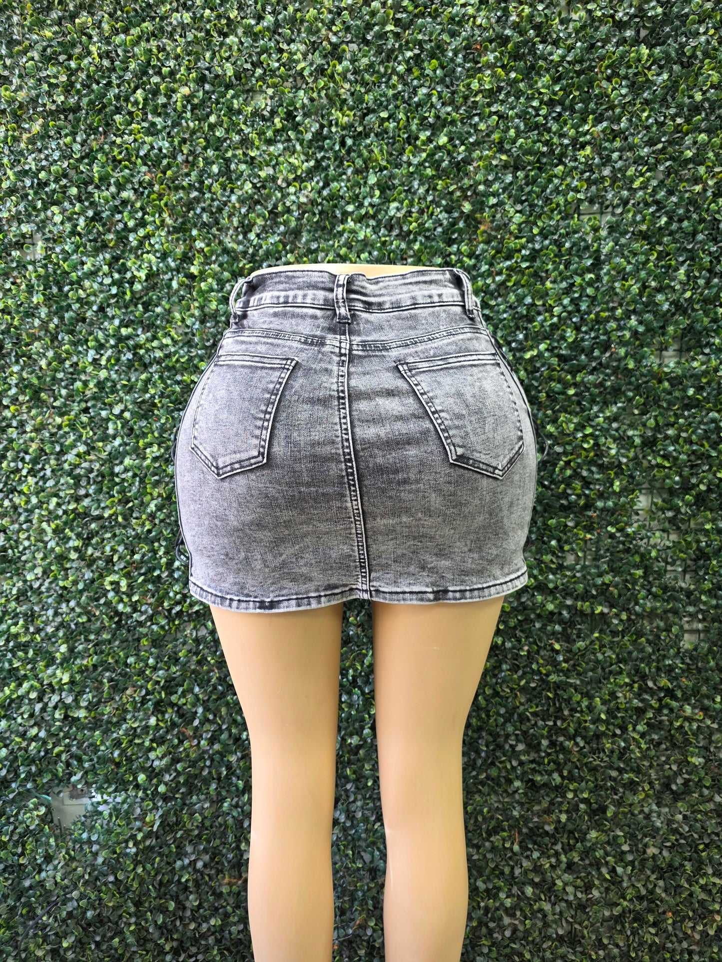 H604 Gris (M7) | Falda Short Trenzada Gris | Venta Por Mayor