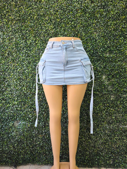 H606 (Q5) | Falda Short Cargo Celeste | Venta Por Mayor